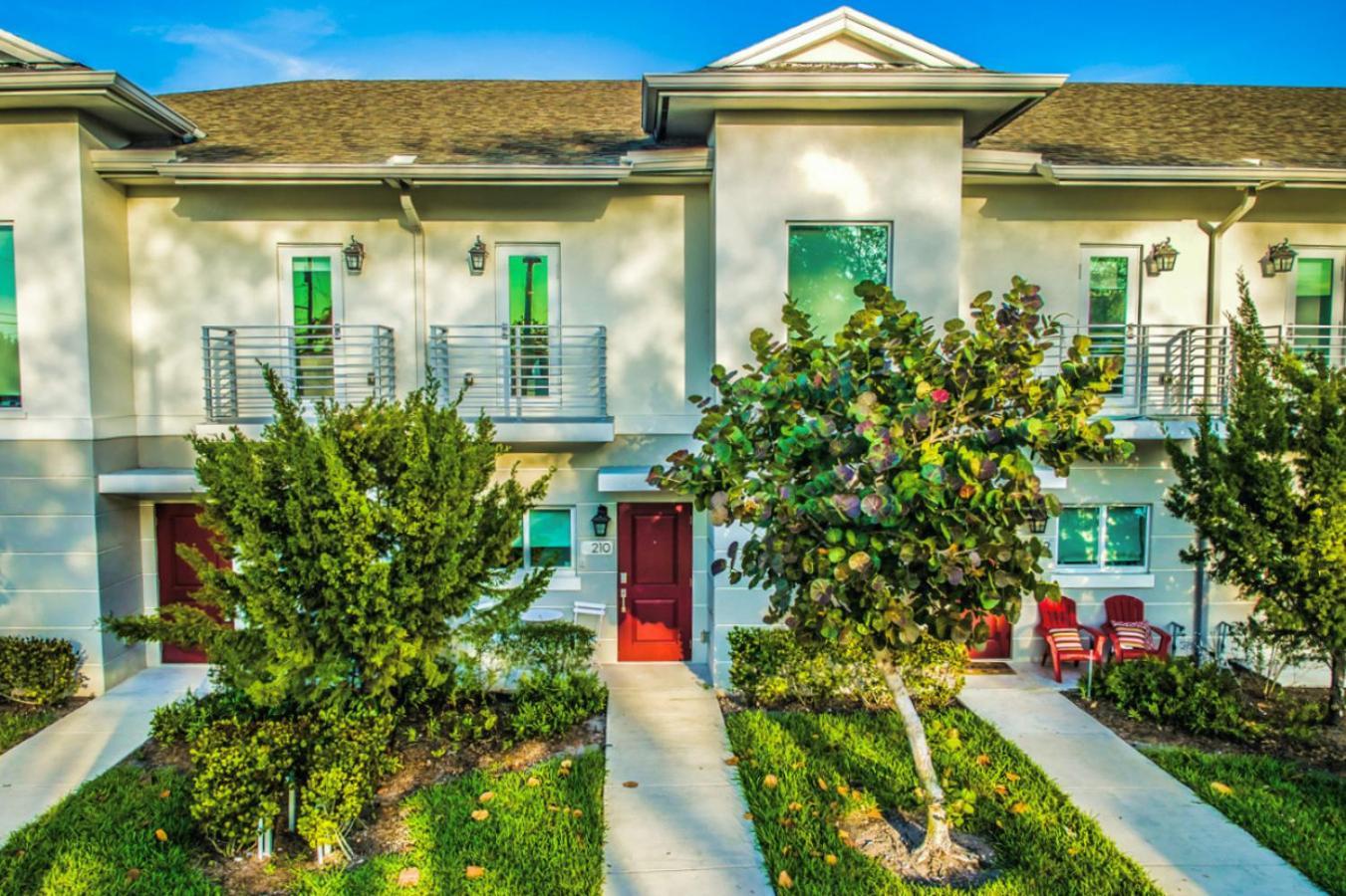 Lilly At Aviara Lake Worth ليك وورث المظهر الخارجي الصورة